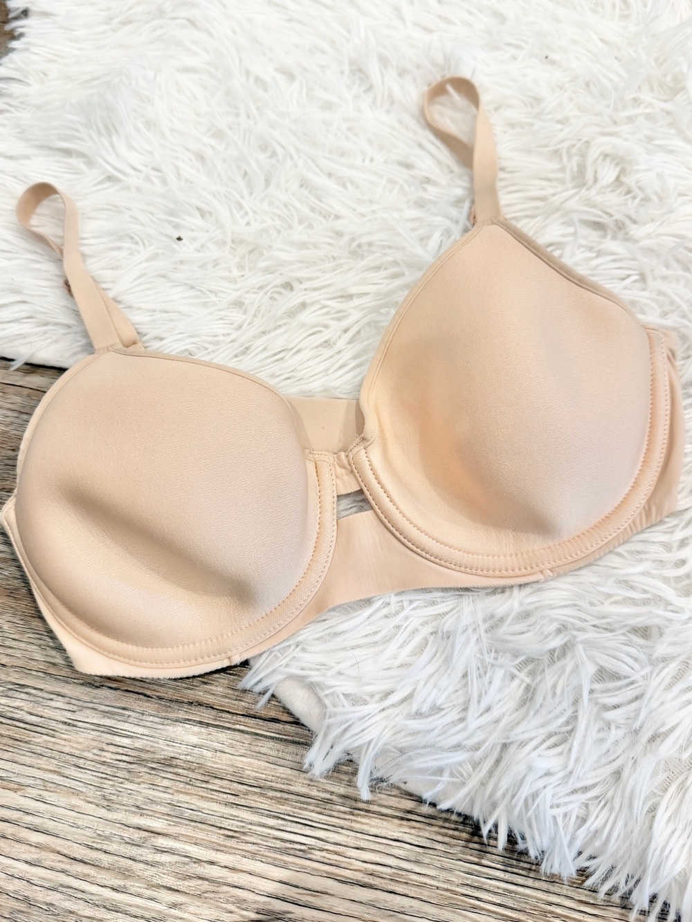 Chantelle Bra 32D